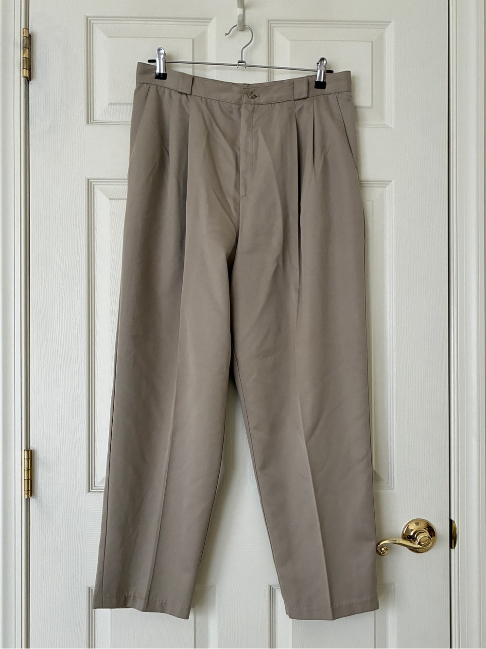 Briggs Khaki Trousers Pleated Front Size 16 (See Description re Size)